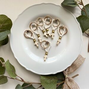 Elegant White and Gold Cross Keychain Favors